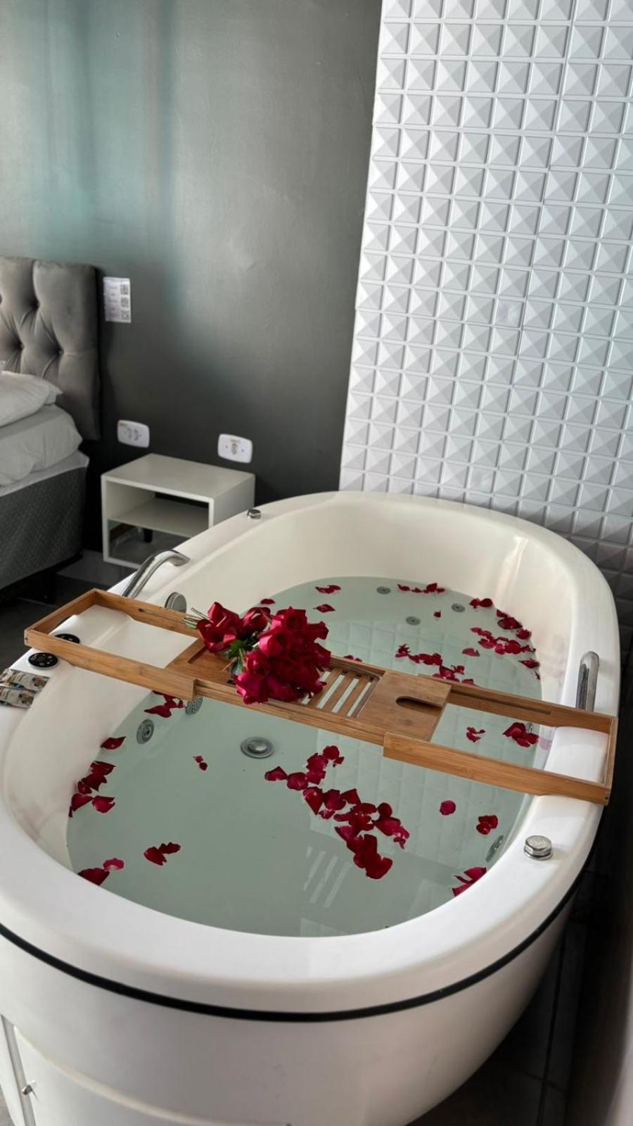 Hotel Encanto Sol E Mar Карагуататуба Стая снимка